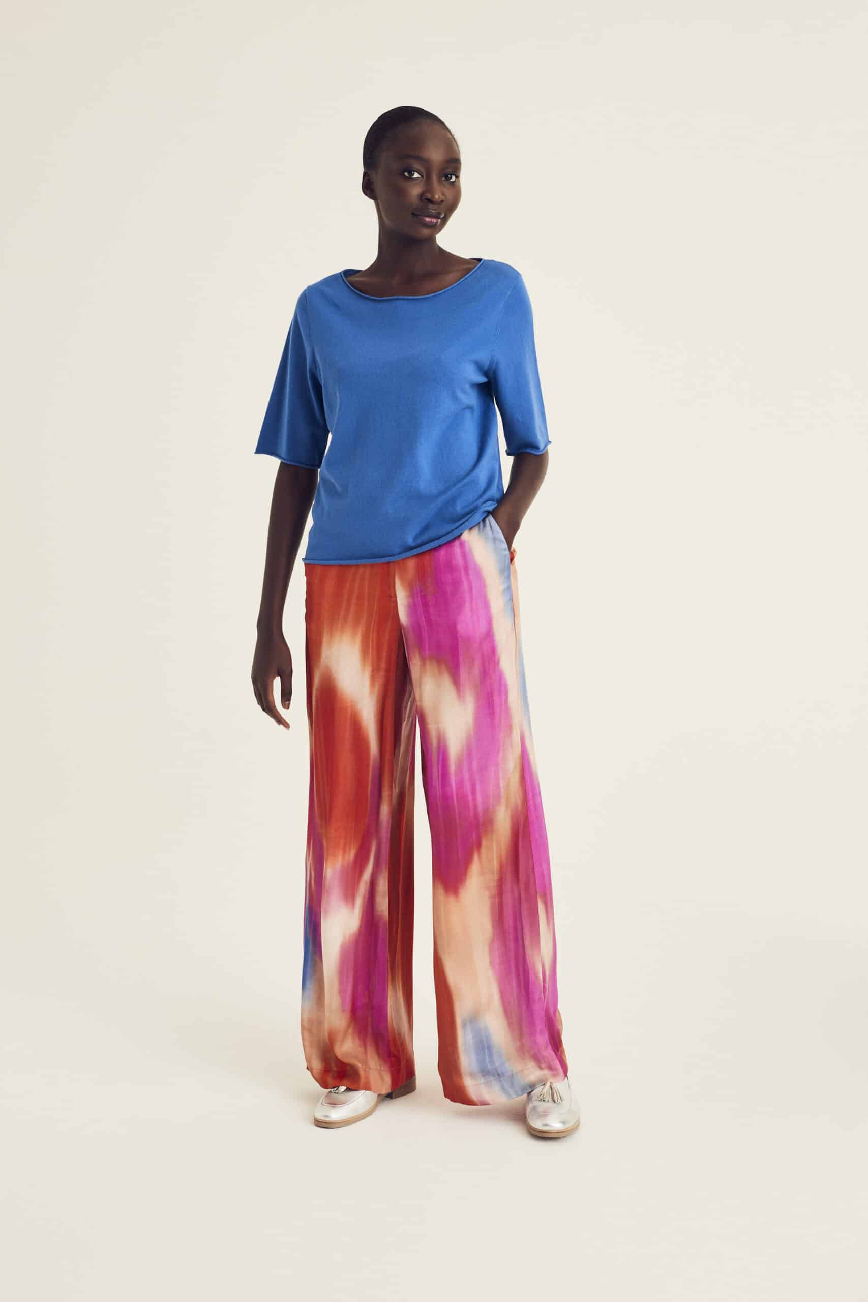 Colourful light trousers - Image 3