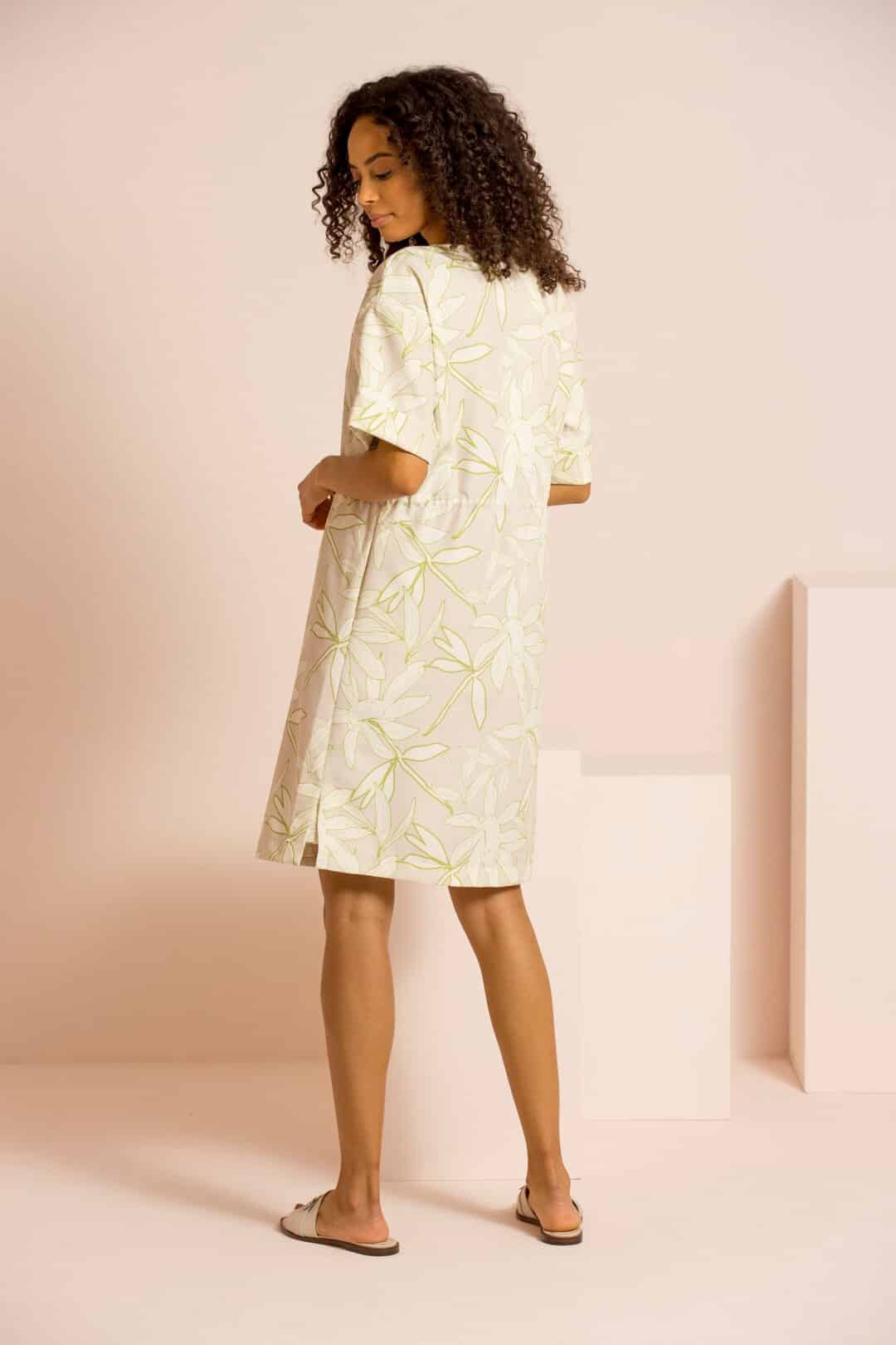 Beige foliage print relaxed dress - Image 3