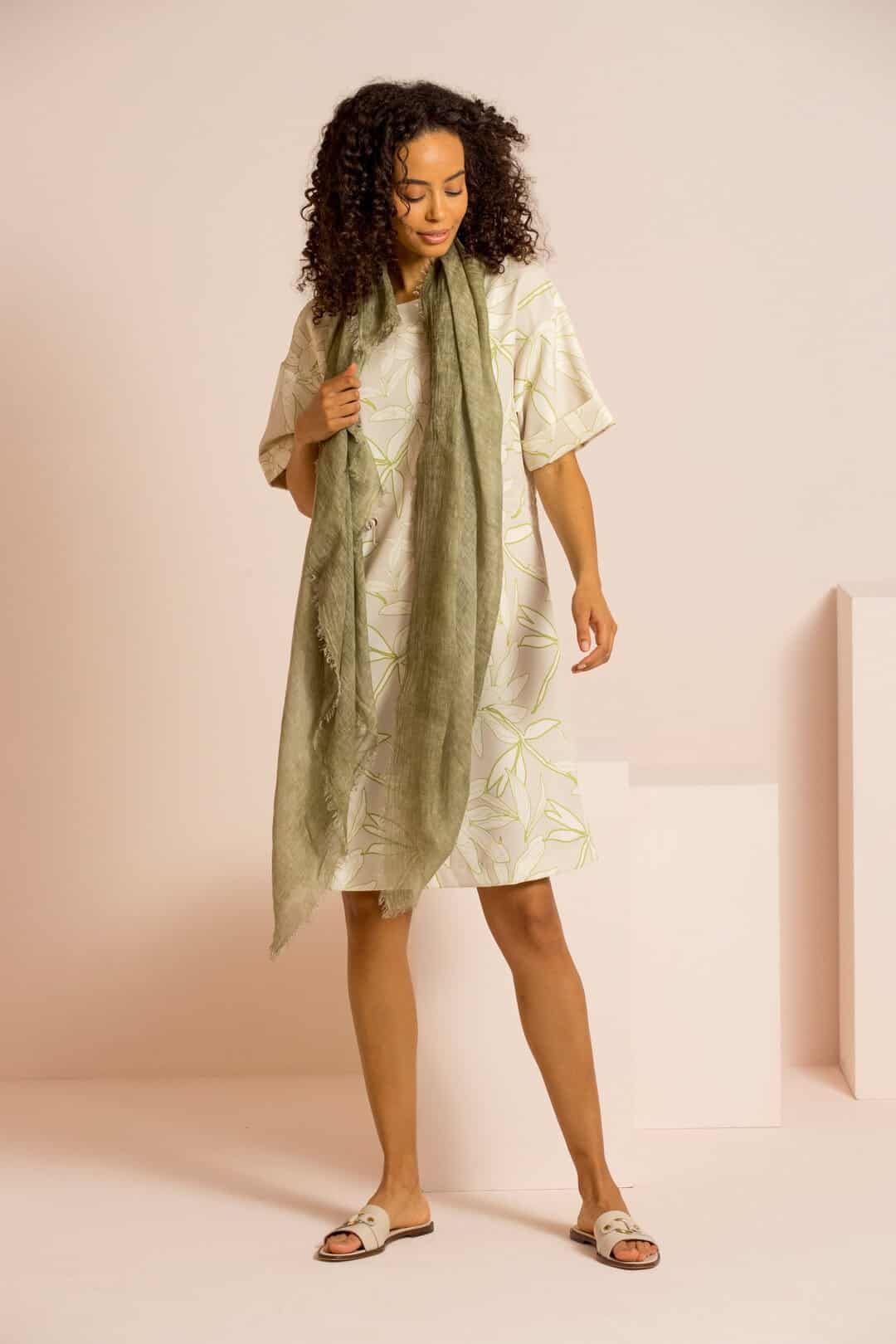 Beige foliage print relaxed dress - Image 6