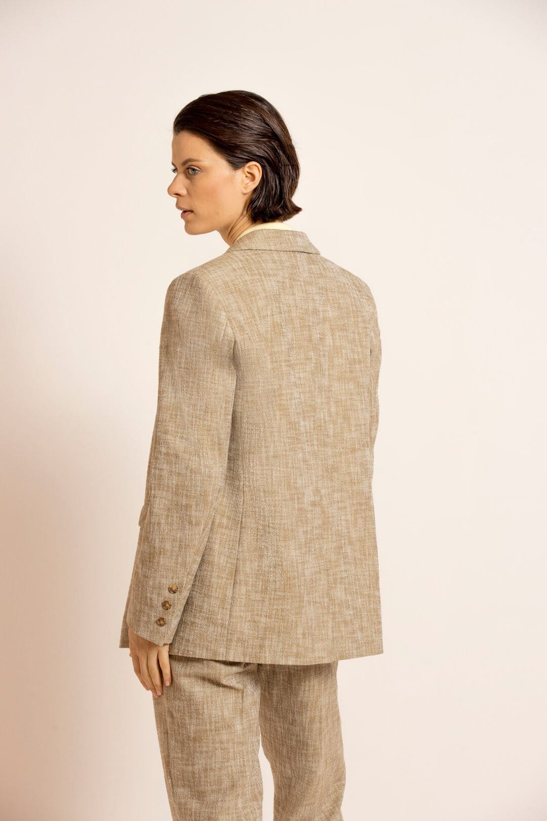 Mokka double-breasted blazer - Image 4