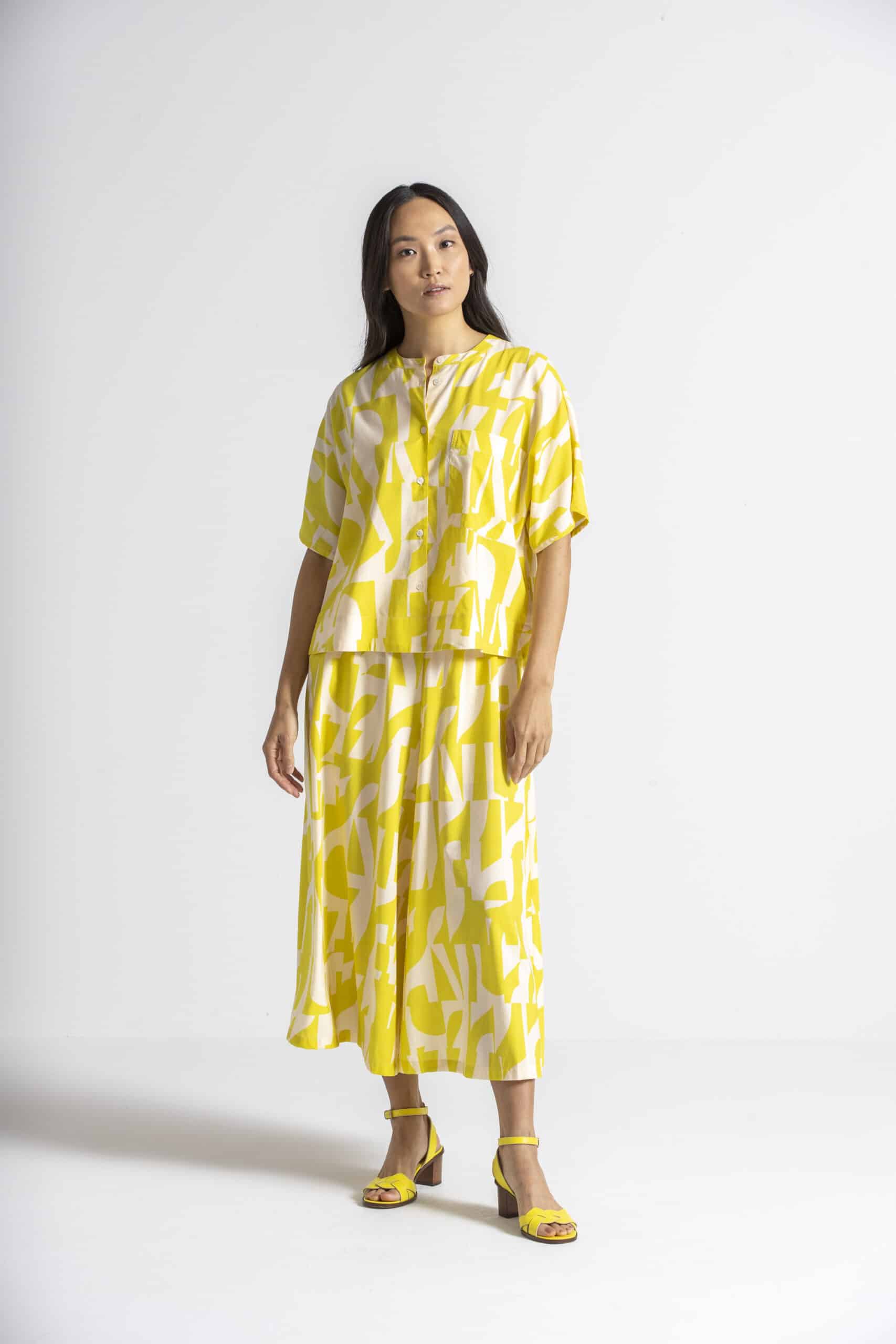 Yellow blouse - Image 5