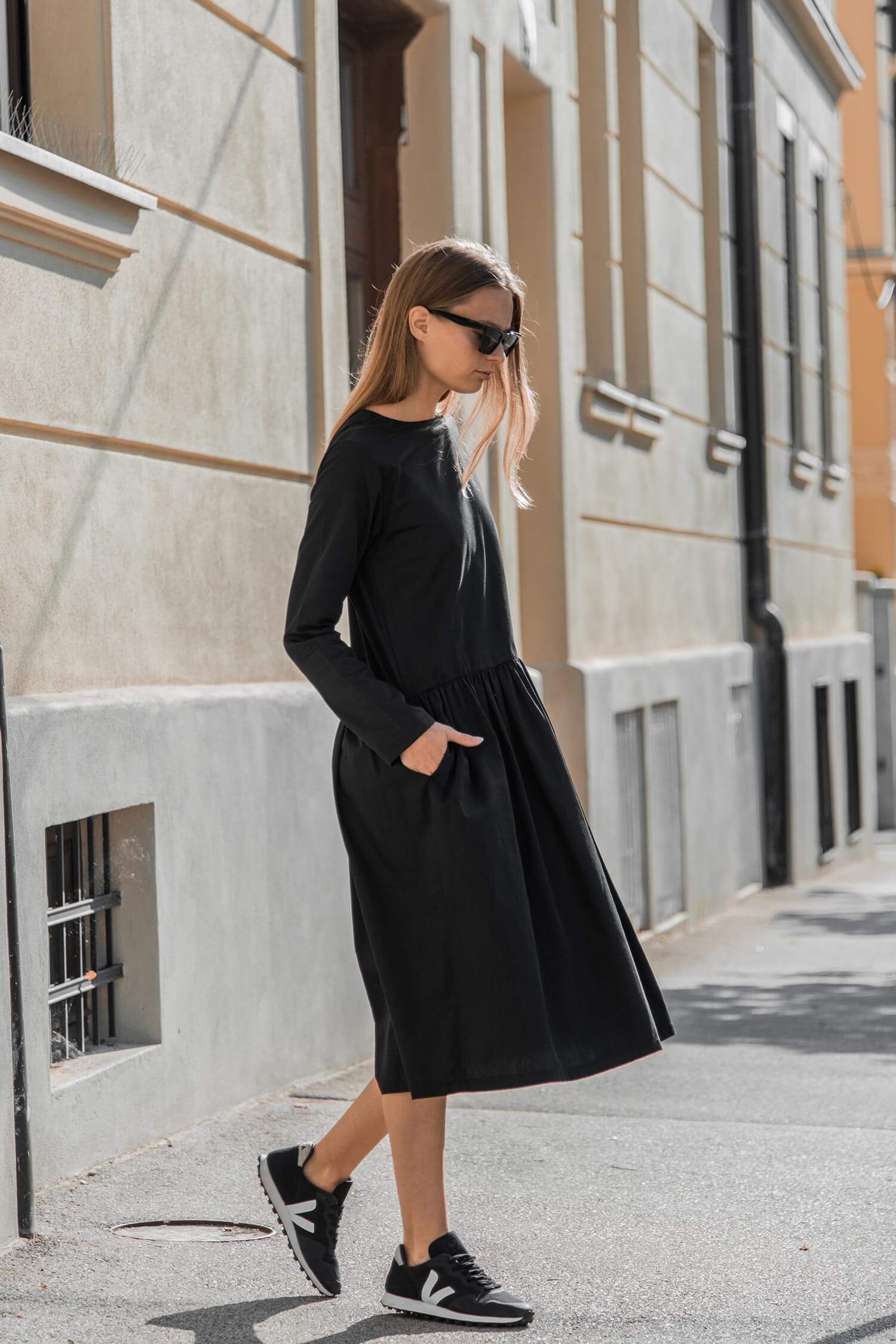 Black frilled midi dress - Image 5