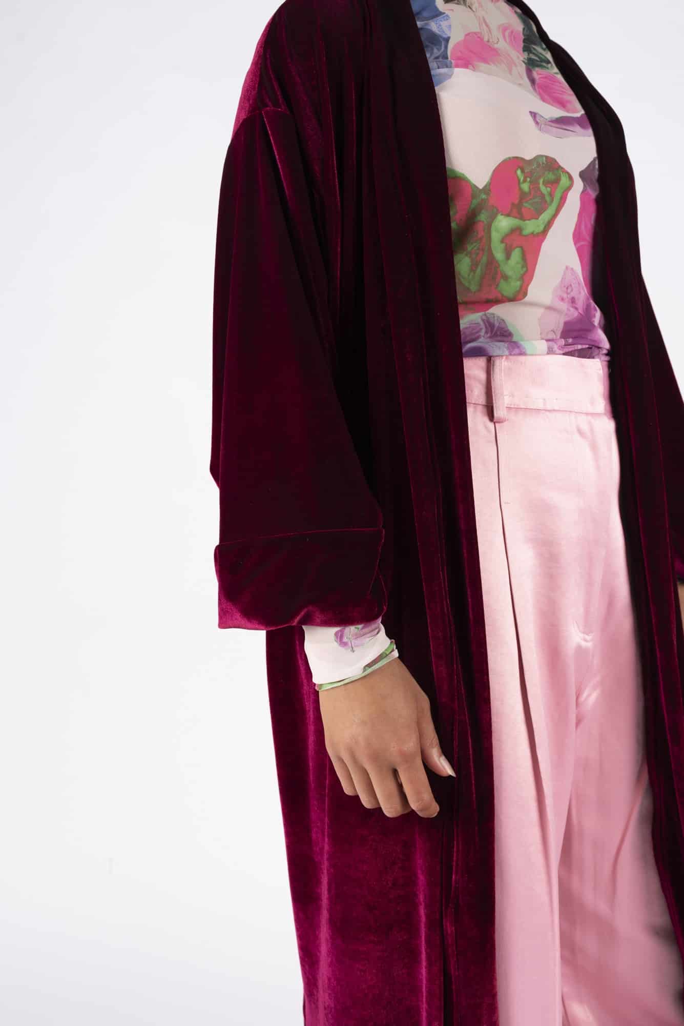 Wine red velvet Limoncillo kimono - Image 6
