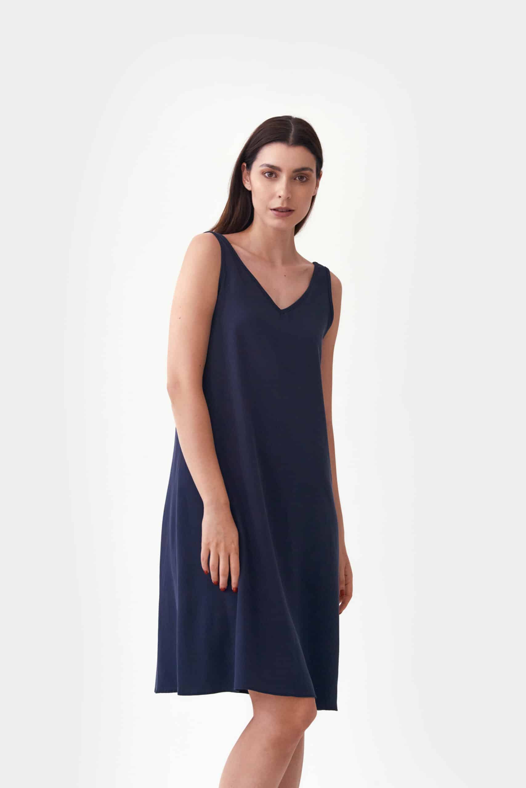 Reversible knee-length tencel dress - Image 5