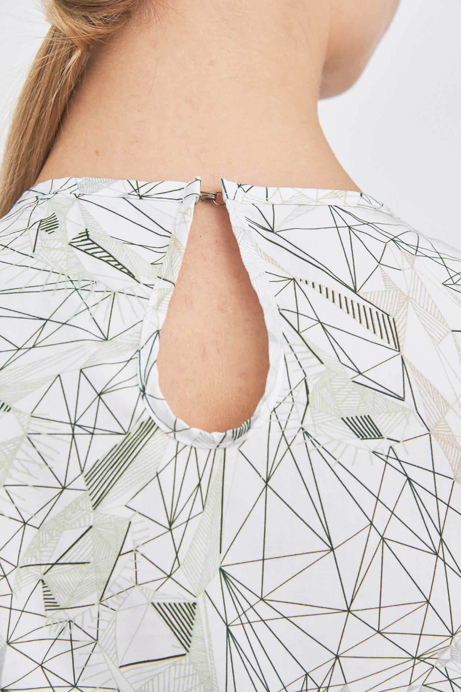 Straight neckline detail blouse - Image 4